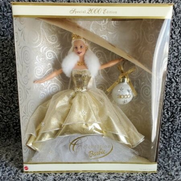 Nib Special 2000 edition barbie - Picture 2 of 3